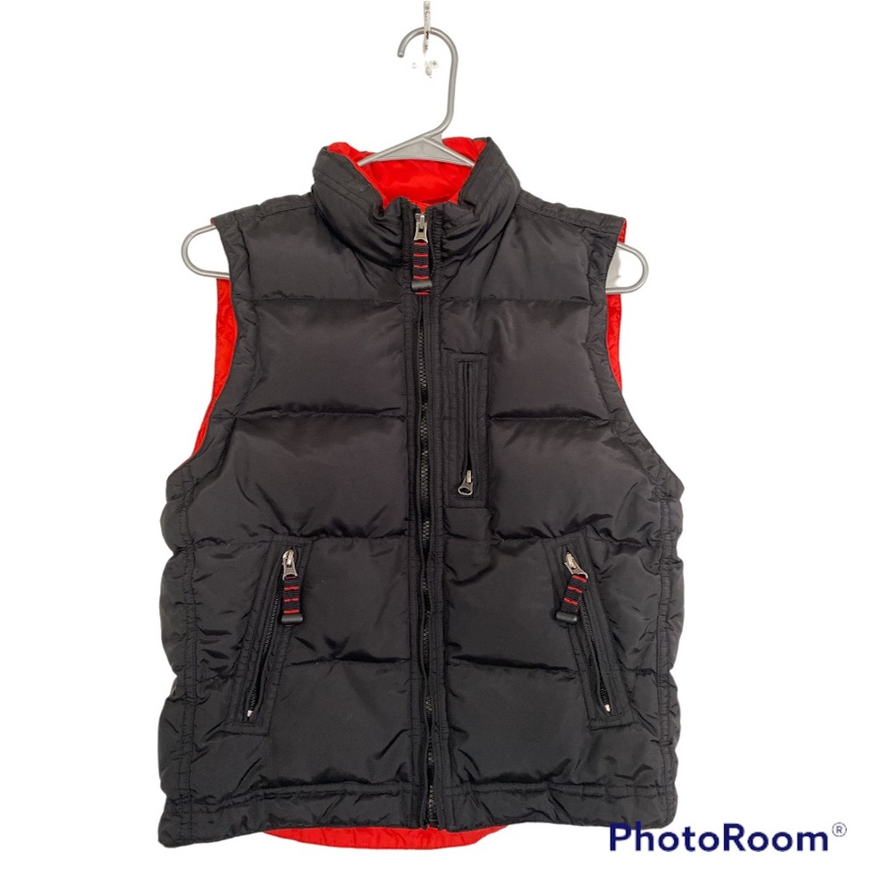 GAP Black w/red lining  Full Zip Down Puffer Vest
